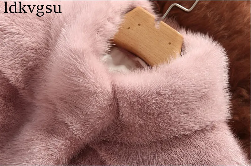Women Autumn& Winter High Quality Faux Fur Basic Jacket Coat Female Overcoat Sweet Outerwear& Coats Plus Size Tops A1486
