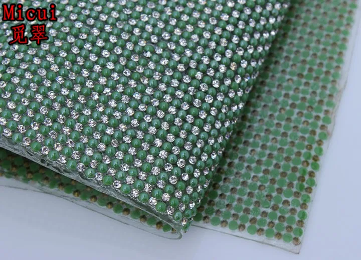 

Micui Hot!! 24*40cm 3mm Clear Point Rhinestone 3mm Imitation Pearl Hot fix trimming Crystal Mesh For Wedding Dress Bridal