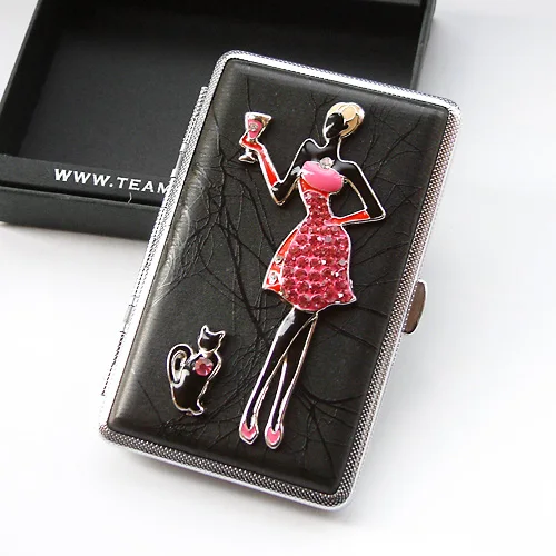 Персонализированные кожаные чехлы для сигарет на заказ можно использовать в