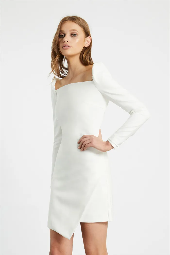 Женское Асимметричное мини платье AEL Белое Облегающее Платье с вырезом лодочкой
