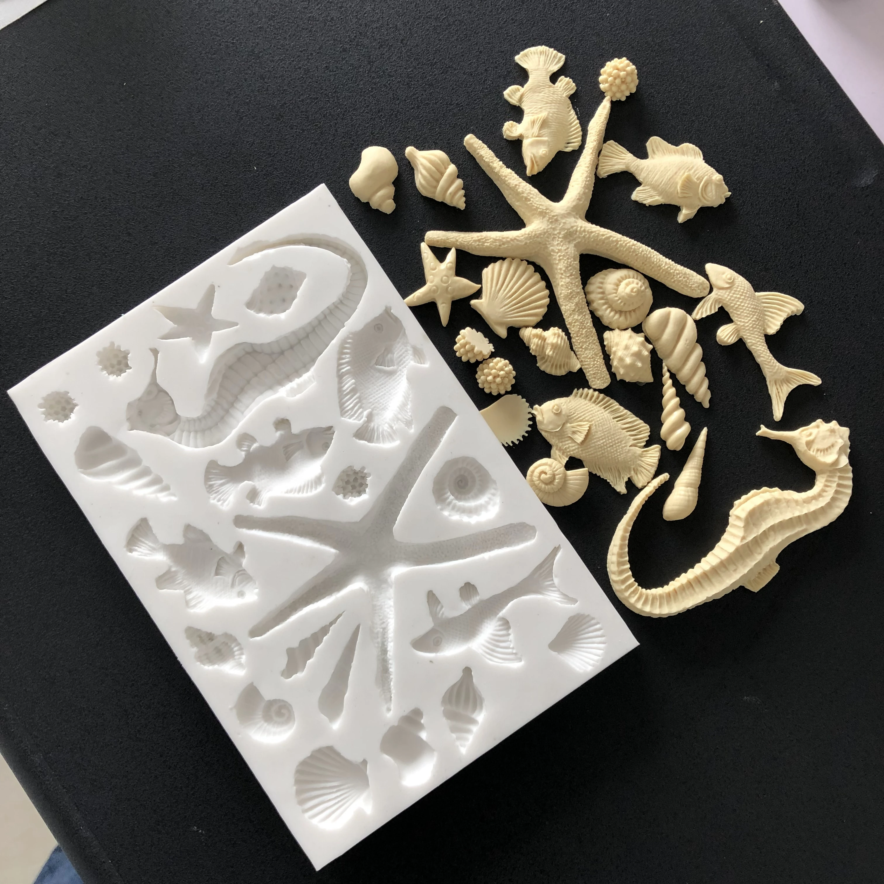 

PRZY Ocean Seahorse Starfish Fish Shell Conch Fondant Molds Silicone Mold Handmade DIY Aroma Mould Soap Making Moulds Resin Clay