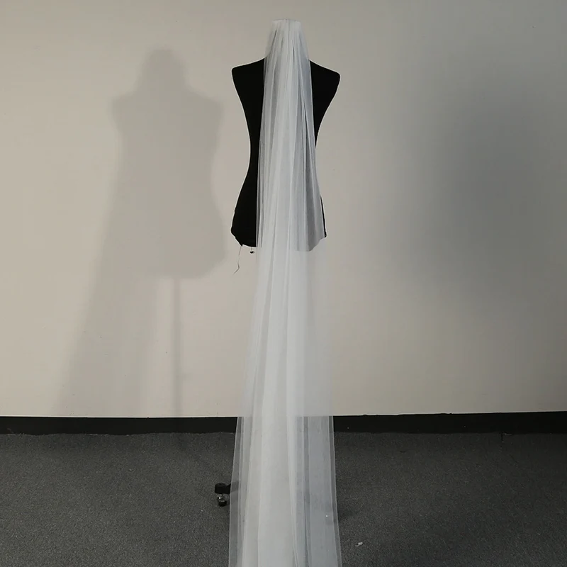 

Elegant Wedding Accessories 3 Meters 2 Layer Wedding Veil White Ivory Simple Bridal Veil With Comb 2018 Wedding Veils Hot Sale