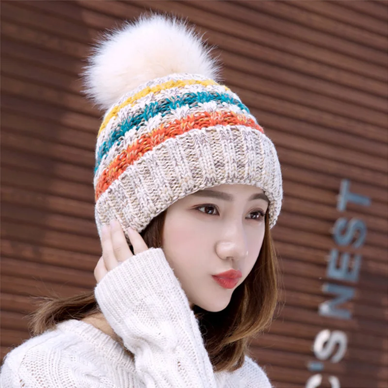 

New autumn and winter hat ladies curling wool cap color matching outdoor hairball warm thick knit hat a variety of color options