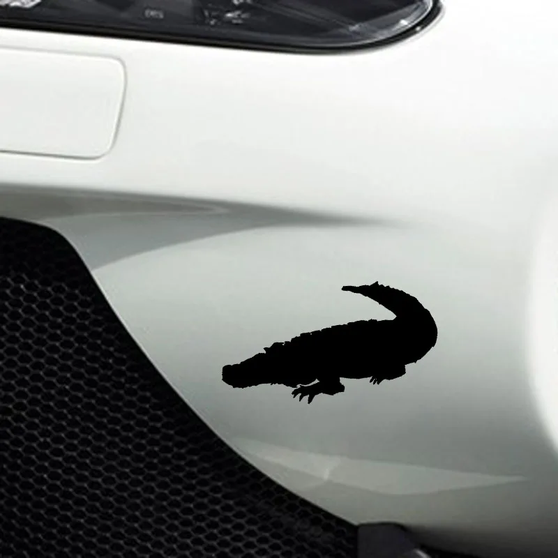 

YJZT 14.7CM*7.3CM Cool Crocodile Animal Cartoon Minimalist Cute Artistic Vinyl Decal Art Car Sticker Black/Silver C19-1152