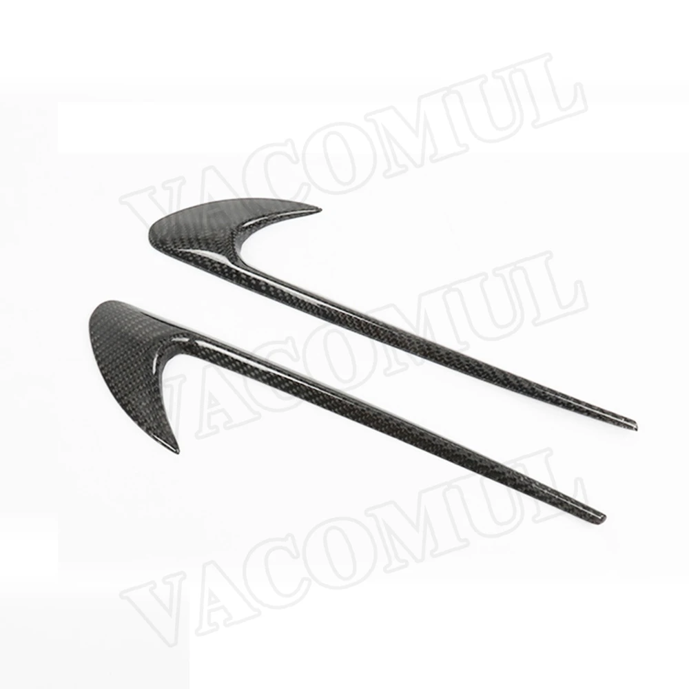 Наклейки на решетку вентиляции переднего бокового крыла из углеродного волокна