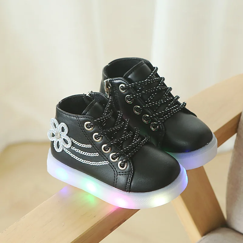 

Cute fashion children's boots spring and autumn girls shoes LED lights sports shoes children's baby tennis casual shoes