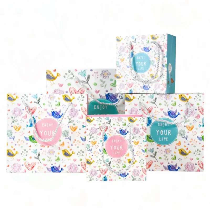 

10pcs/lot New Floral Print Hard Paper Bag with Handle Creative Birthday Party Gift Bag Wedding Thanksgiving Gift Bags