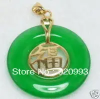 

free P&P*******Gorgeous Green Natural stone Blessing Pendant Necklace