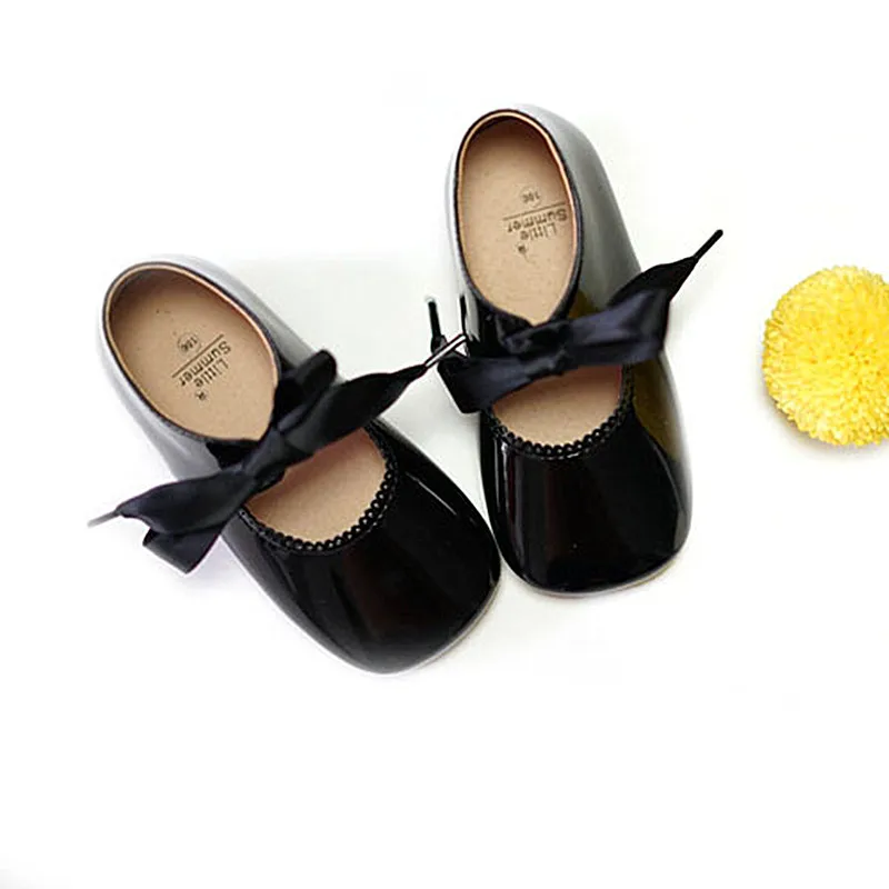 Новые детские босоножки с вырезами Детские со шнуровкой для девочек|baby shoes|baby sandals