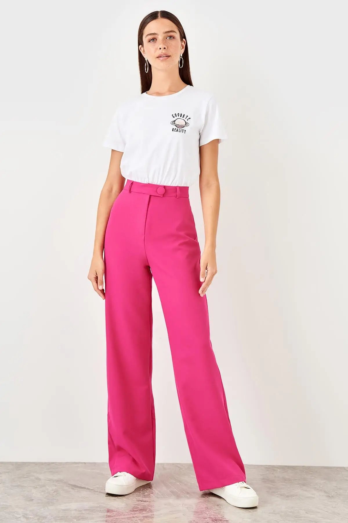 Trendyol розовые расклешенные брюки TWOSS19XM0286