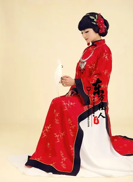 

Zhi Hua Shan Qing Dynasty Red Maid Costume for Women Full Set ( gown + under skirt + necklace + hair piece )