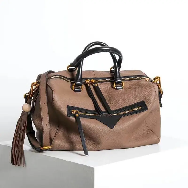 100% натуральная телячья кожа Сумка Женщины большими кистями сумки на ремне цвета: