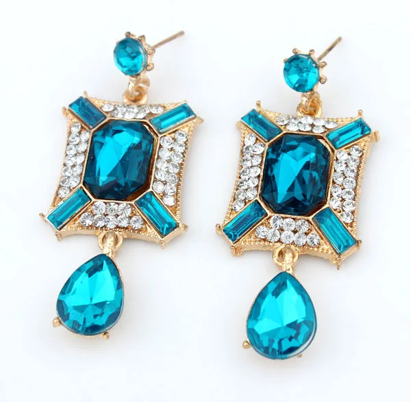 Европейская мода изысканные Многослойные кубические геометрические серьги со