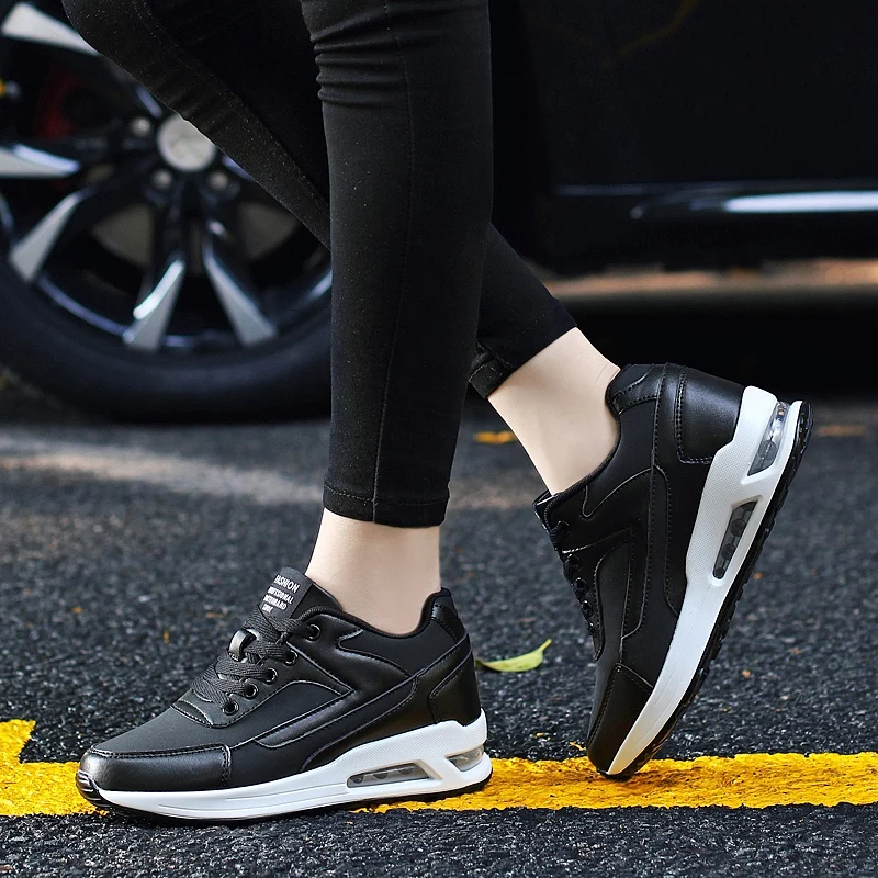 Женская обувь для тенниса кроссовки износостойкая на толстой подошве дышащая