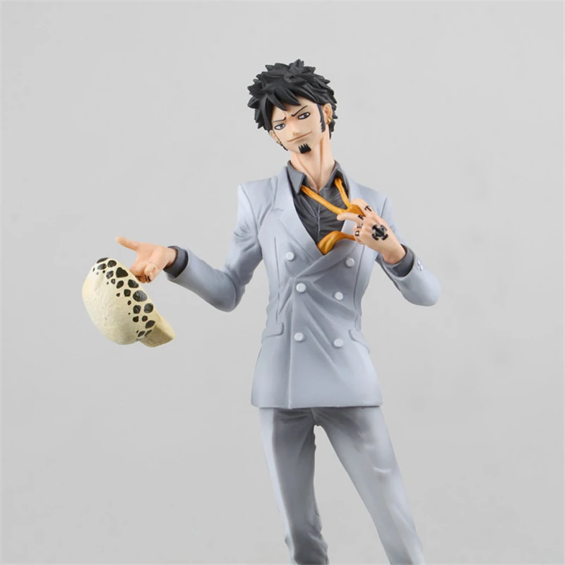 Аниме one piece Trafalgar Law ПВХ 24 см два цвета в черном и белом костюме версия фигурка