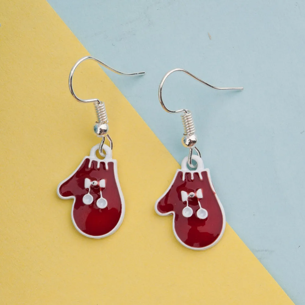 Серьги DoreenBeads металлические красные рождественские перчатки эмалированная