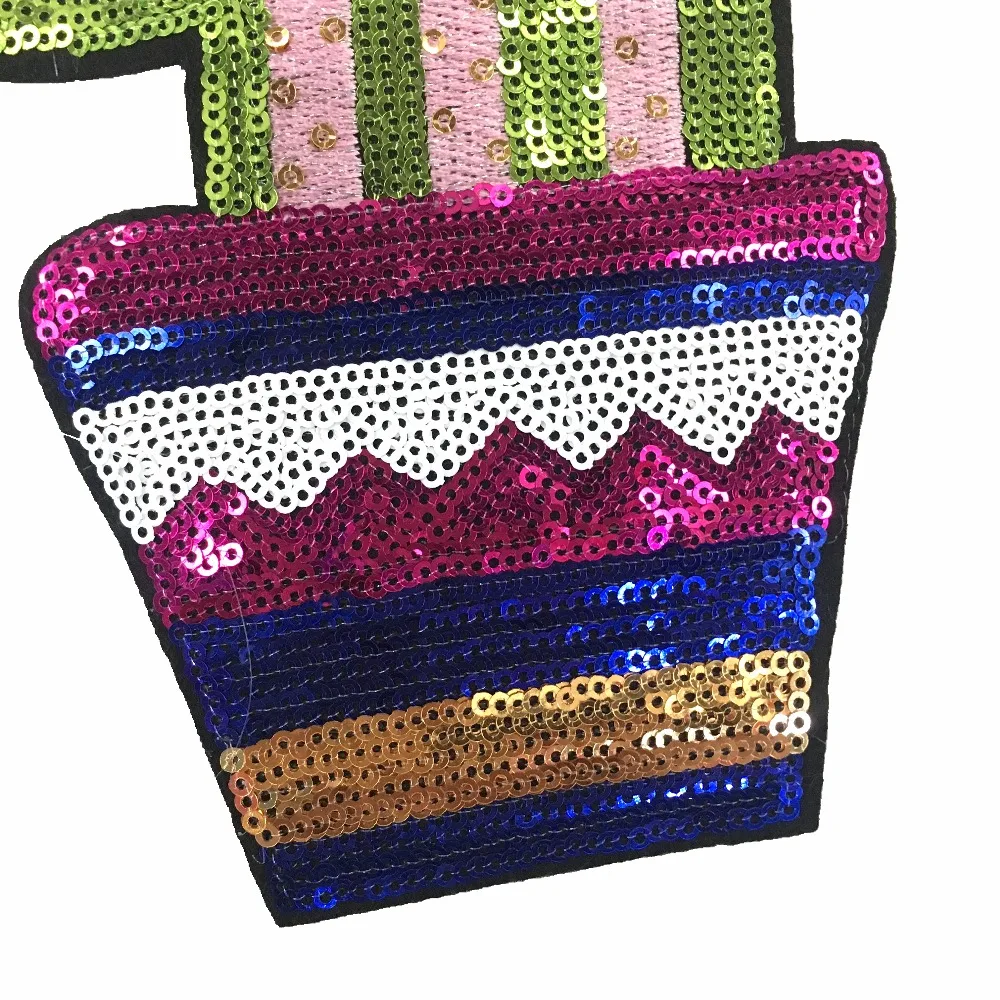 

2020 New Summer Cactus Iron on Patches for Clothes T-shirt DIY Sequins Patch 32x 18.5cm Cartoon Applique Embroidery Patches 1 PC