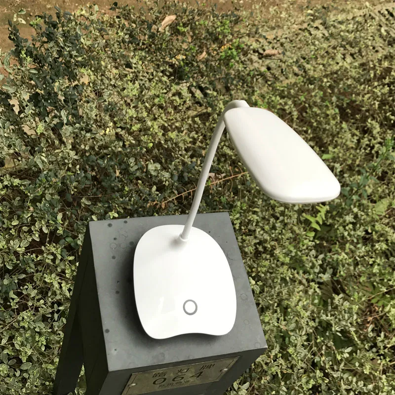 Регулируемый USB настольная лампа LED Свет Книга Перезаряжаемые сенсорный