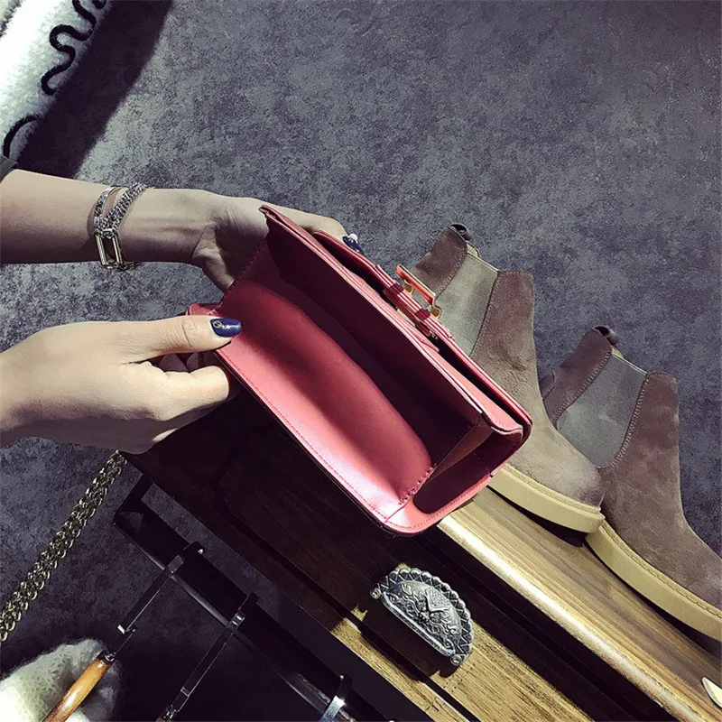 2017 Женщины Сумочку Цепи Сумки На Ремне Скраб ИСКУССТВЕННАЯ Кожа Дизайнер С