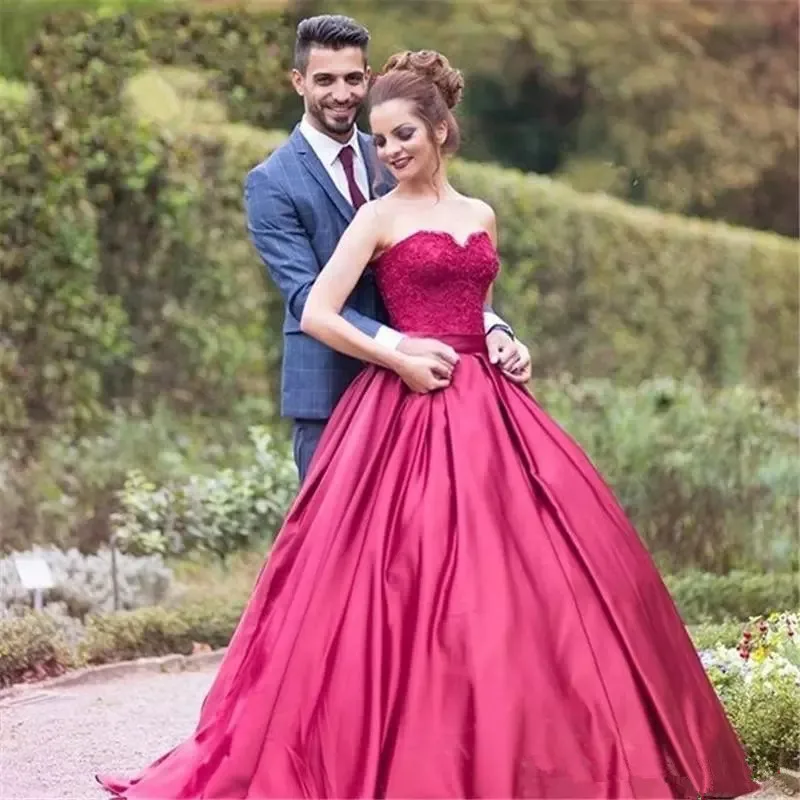 

Modest Ball Gown Quinceanera Dresses Sweetheart Lace Ribbon Satin Fuchsia Sweet 16 Dresses Dark Red Prom Dresses