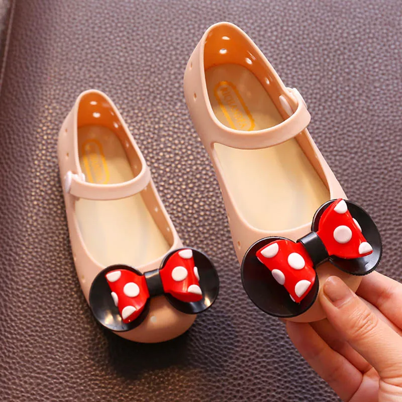 Сандалии с мягкой подошвой и бантом для девочек летние Нескользящие пляжные