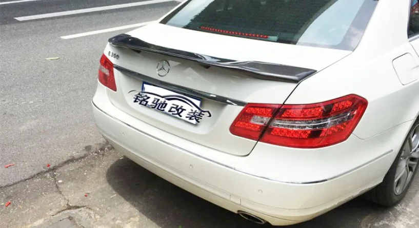 Автомобильный спойлер из углеродного волокна для Mercedes Benz E Class W212 E63AMG 2009 2015