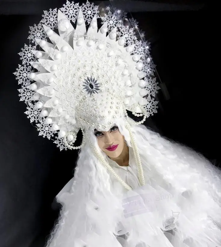 Christmas Party Performance Feather Headpiece White Snow Queen Sexy Led Light Costume for Stage