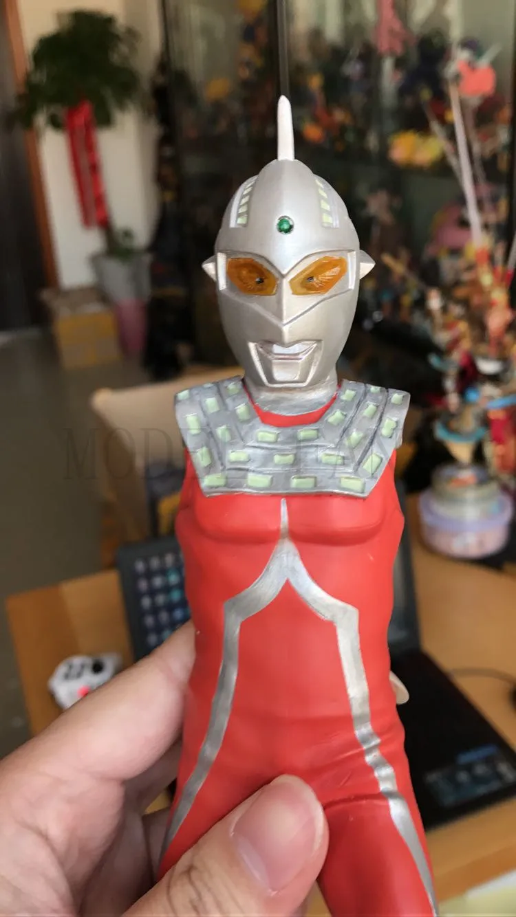 Игрушечные фигурки из смолы UItraman Seven gk в наличии | Игрушки и хобби