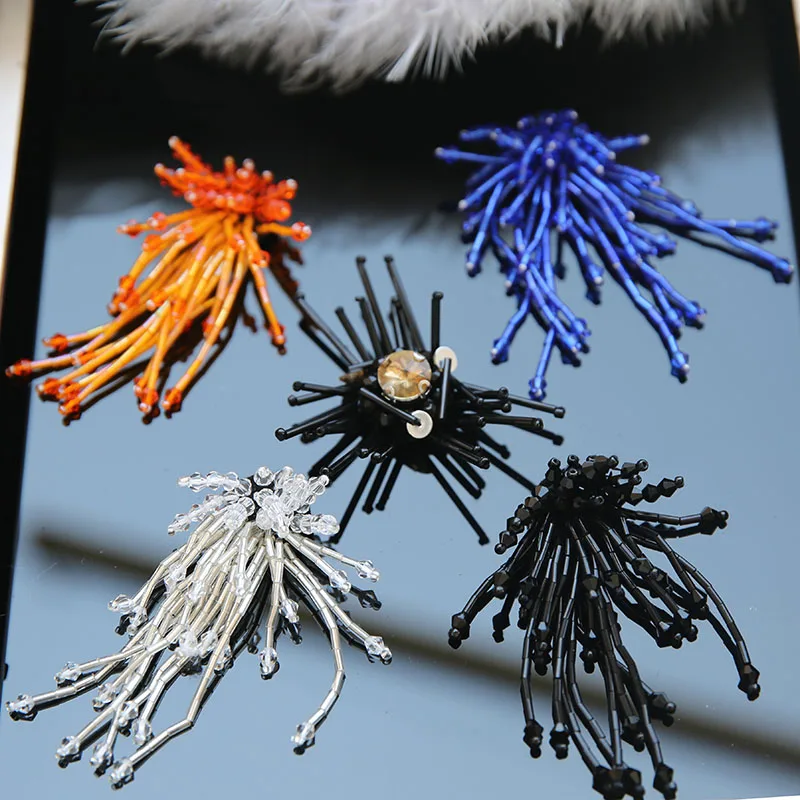 

1pc 3D Handmade rhinestone beaded Patches for clothing DIY sew on flower parches Embroidery flowers applique tassel brooch