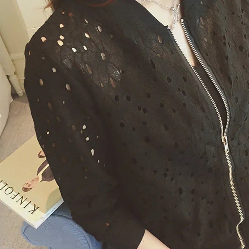 

New Summer Jacket Korean Thin Hollow Out Lace Slim White Rash Guards Female Short Zipper Baseball Jacket