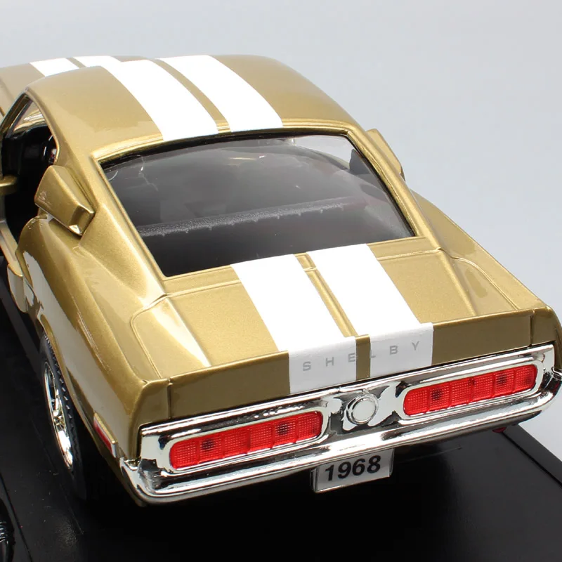 1/18 большой масштаб Классика Ретро Старый Ford Shelby Mustang GT 500KR 1968 гоночный литой автомобиль металлическая Модель автомобиля игрушки подарки для детей