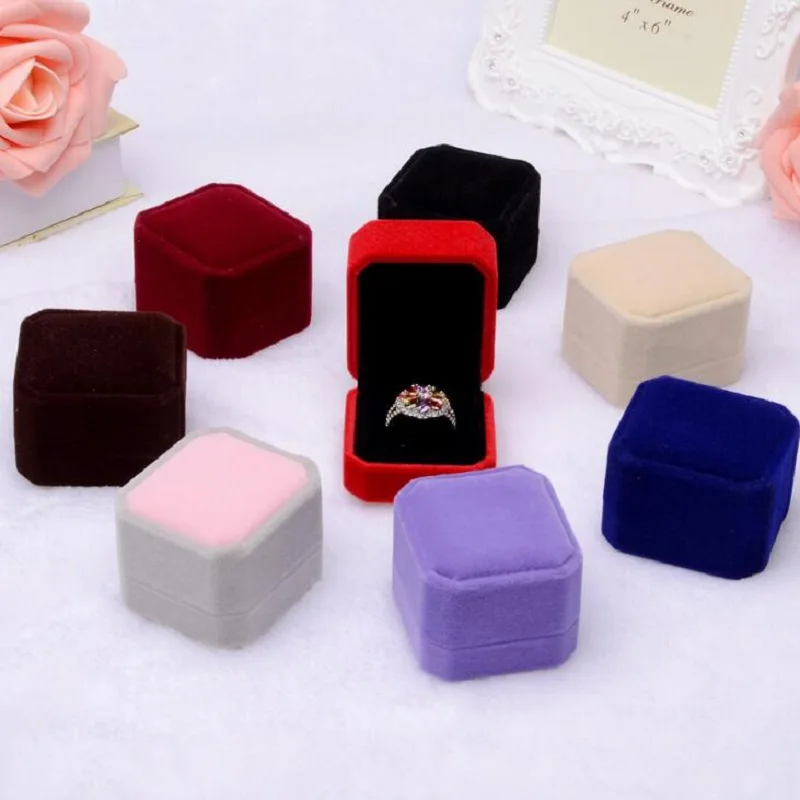 Органайзер для ювелирных изделий коробка хранения колец/сережек маленькая