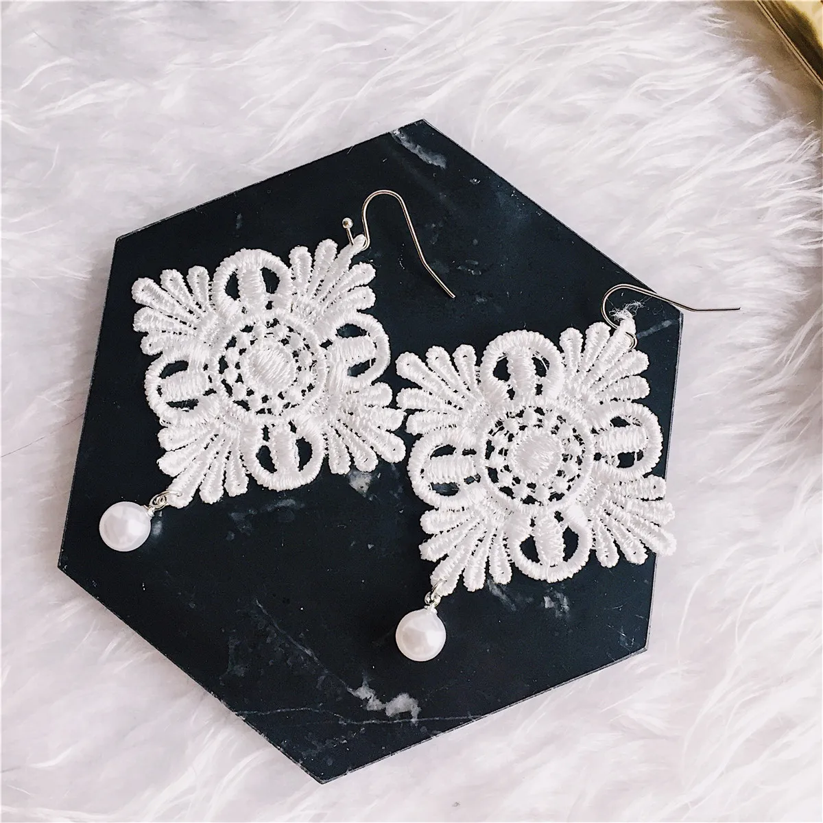 Корейские модные кружевные серьги в стиле ретро с геометрическим рисунком