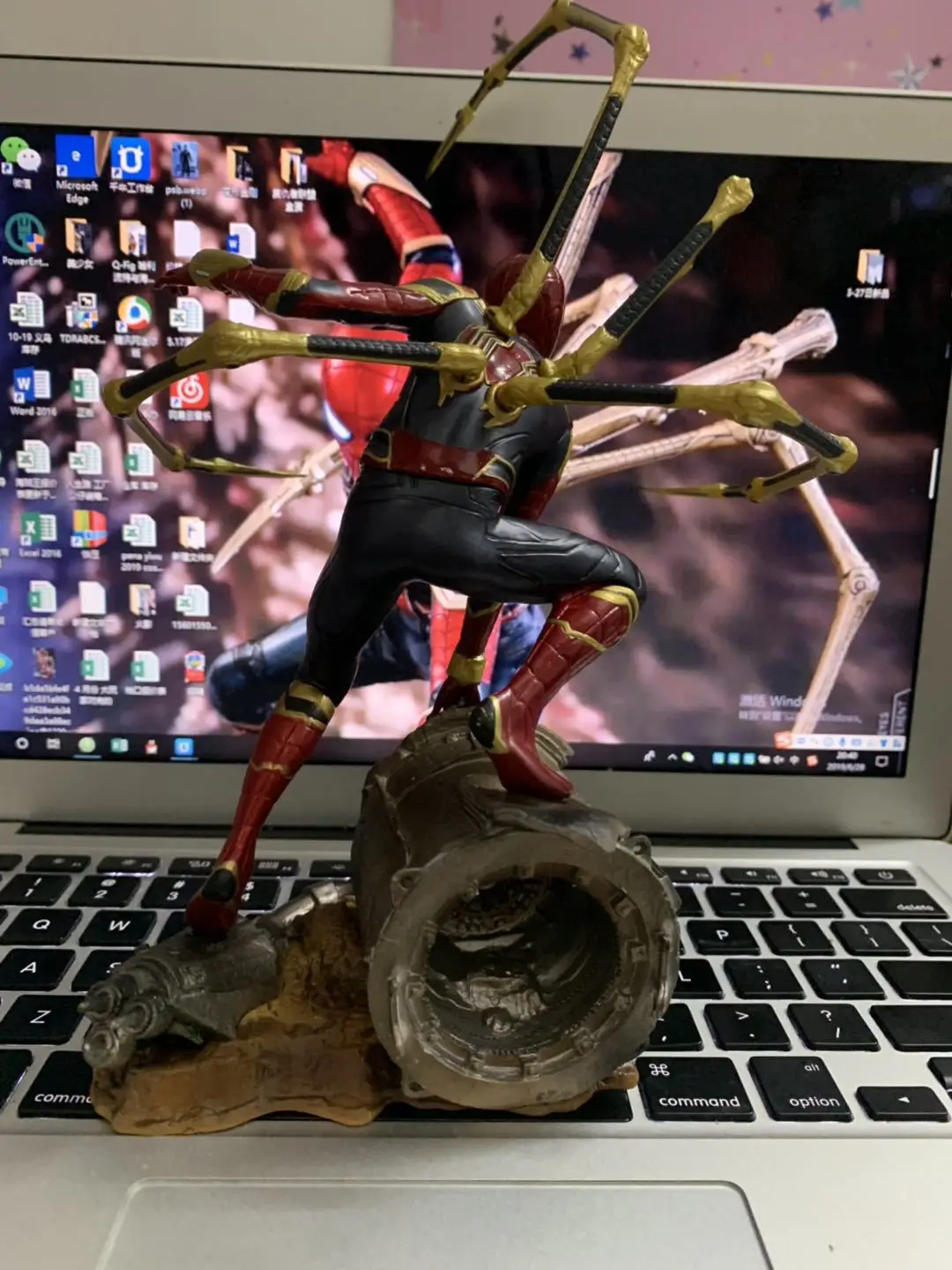 Marvel Мстители ARTFX + война бесконечности Железный Человек-паук фигурка супергероя