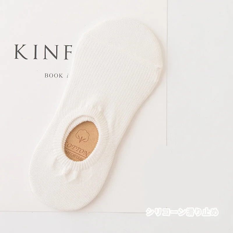 White Socks 5 пар/лот, однотонные невидимые носки, милые хлопковые дышащие женские носки, летние забавные короткие женские носки длиной до лодыжки, повседневные Мягкие носки - Цвет: White Socks