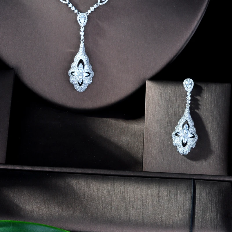 Роскошный кулон HIBRIDE из белого золота с маленьким кубическим цирконием Женский