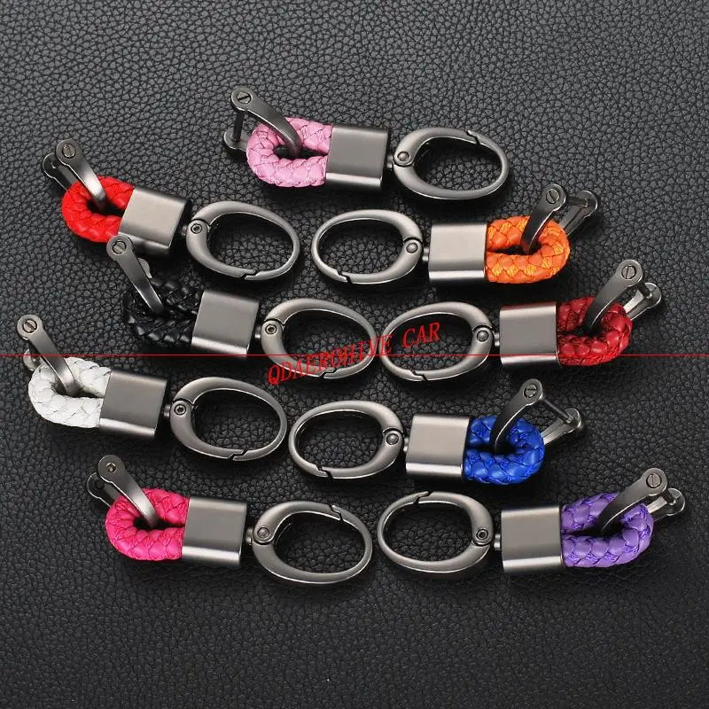 

QDAEROHIVE Car Key Chain Ring Fob For Benz/VW/Audi/Toyota/Honda/Ford Key Holder Leather Strap Keychain Screws KIA for man women