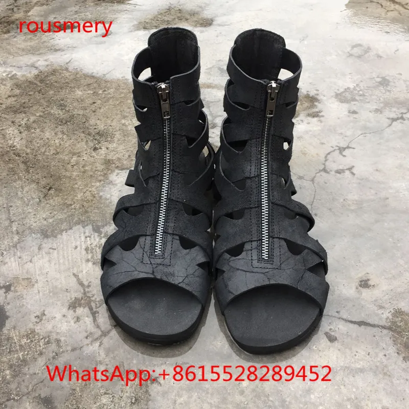 Мужская мода вырезы Черные Сандалии Обувь Мягкой Кожи Гладиатор Мальчиков