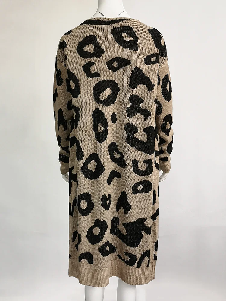 Autumn winter 2018 women Sexy V neck casual sweater cardigan female Knit Leopard print long pull femme cardigans |