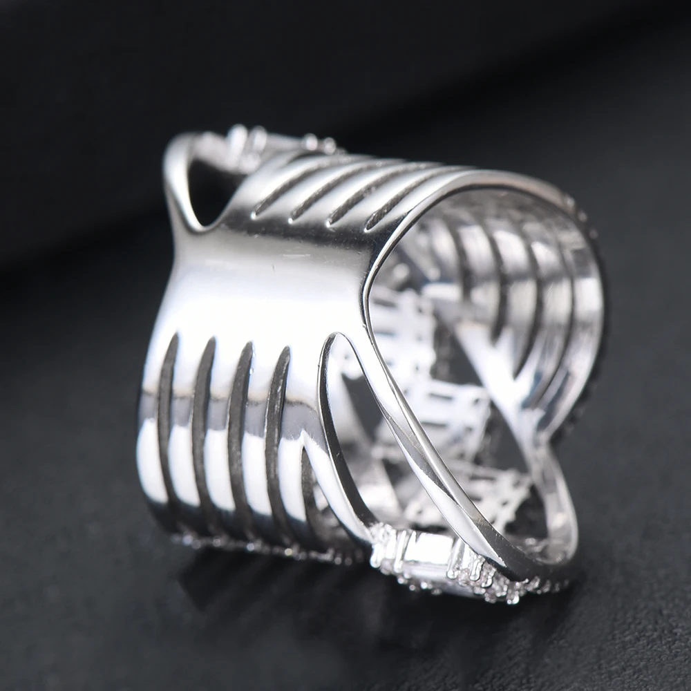 

SISCATHY 2019 Hot Trendy Geometric Lines Wide Cubic Zirconia CZ Rings for Women Fashion Jewelry Bridal Engagement Wedding Rings