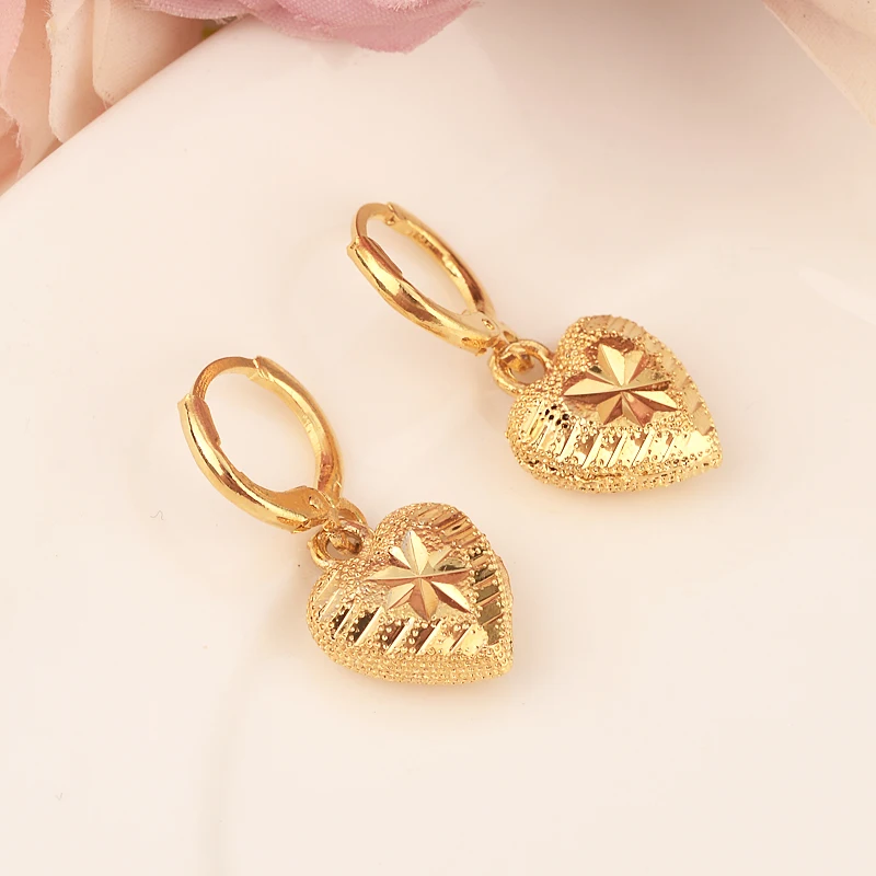 Золотые серьги капельки с сердечками эфиопские/нигерийские/кенийские/Ганские
