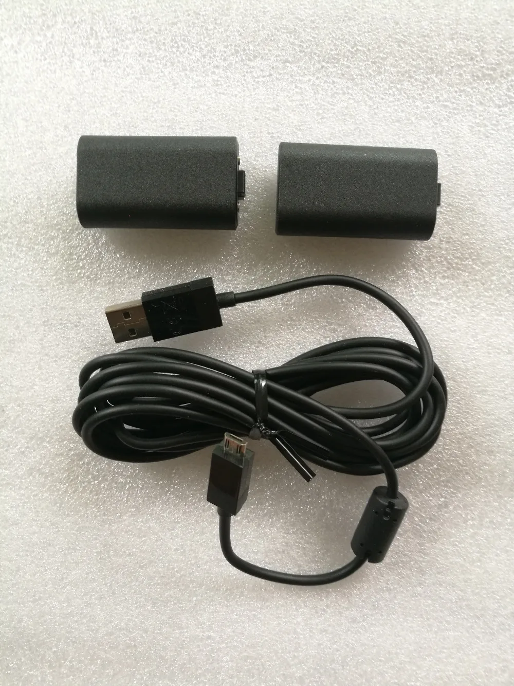 Аккумуляторные батарейки 2800 мАч с 1 USB-кабелем для зарядки