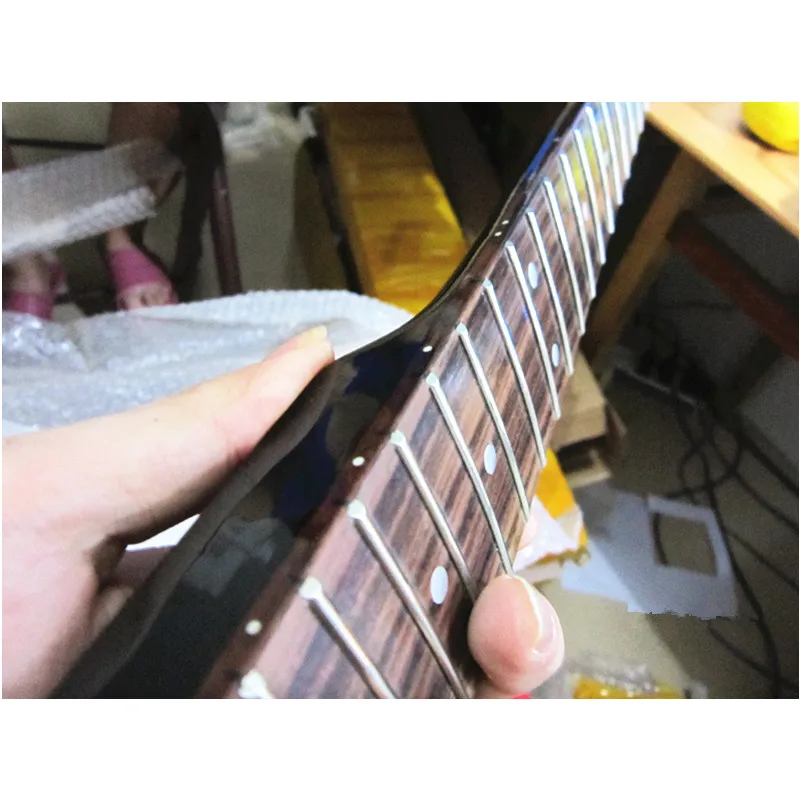 disado 21 Frets Maple Electric Guitar Neck Rosewood Fretboard Inlay Dots Glossy Paint Guitar parts Accessories Can Be Customized (art.: 7a45c199a) - 7a45c199a