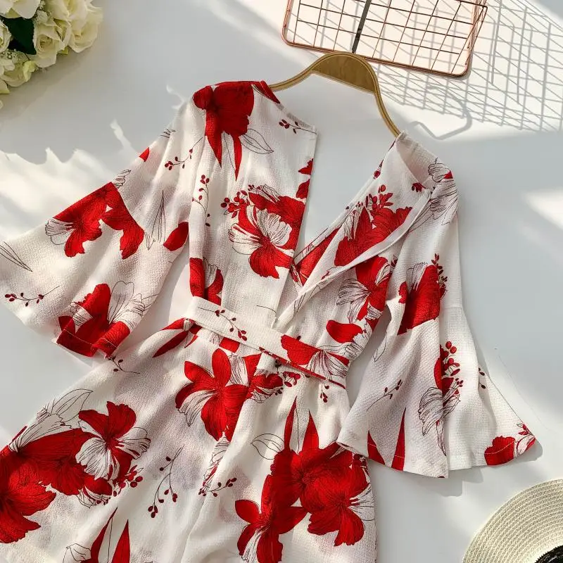 Пляжный комбинезон пляжный с принтом v-образный вырез и юбка-годе рукавами на