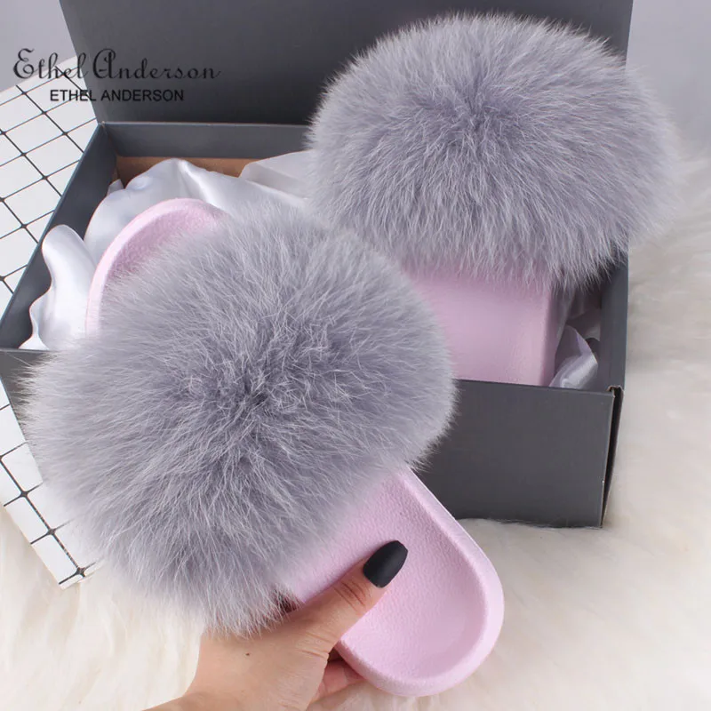 Grey(Pink) Летние женские тапочки с лисьим мехом; шлепанцы с натуральным лисьим мехом; модные меховые Вьетнамки; повседневные пляжные сандалии; Пушистый Плюшевый обувь - Цвет: Grey(Pink)