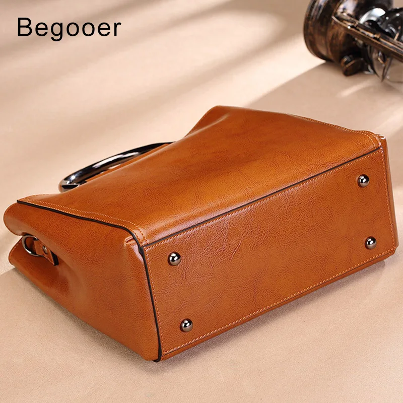 Сумка мессенджер из натуральной кожи женская сумка через плечо от известного