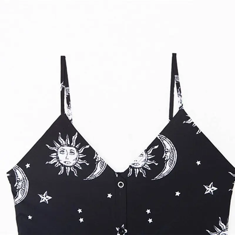 Женское короткое платье с открытой спиной черное повседневное в готическом