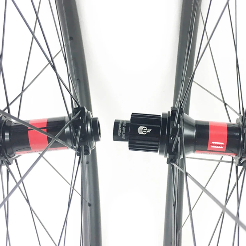 Супер светильник Углеродные колеса 1200 г 29er 27 мм x 23 MTB XC 240s Центральный замок микро