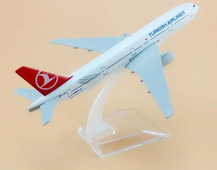 Модель самолета Boeing 777 летательный аппарат Turkey Airline B777-300 16 см металлический