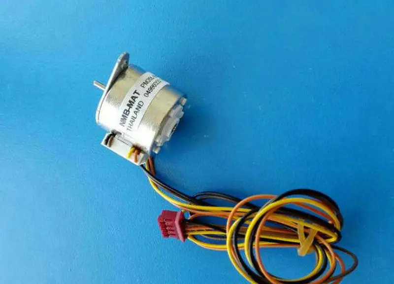 NMB шаговый двигатель новый японский оригинальный с большим крутящим моментом